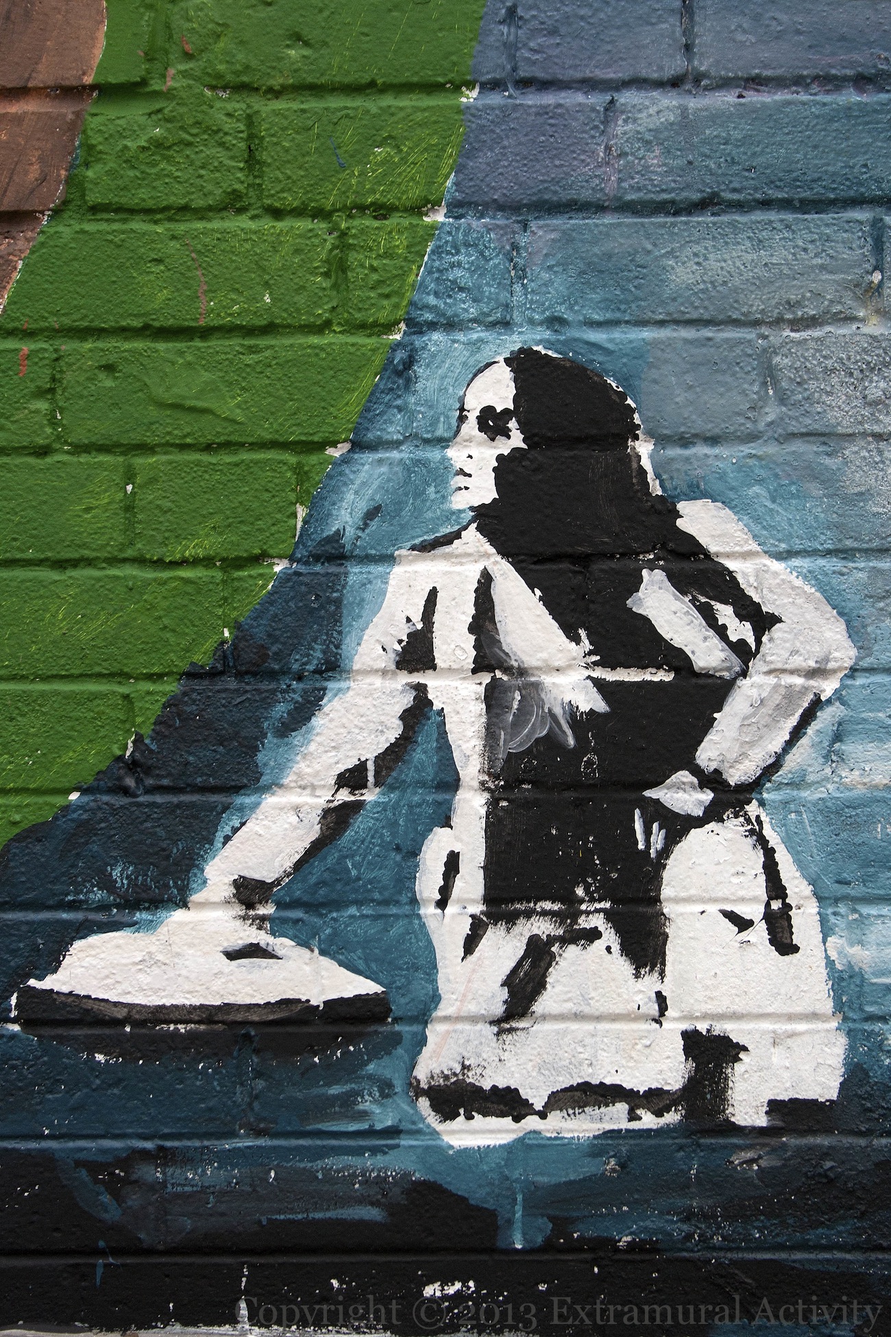 2013-08-17 ConwayStBinLid+