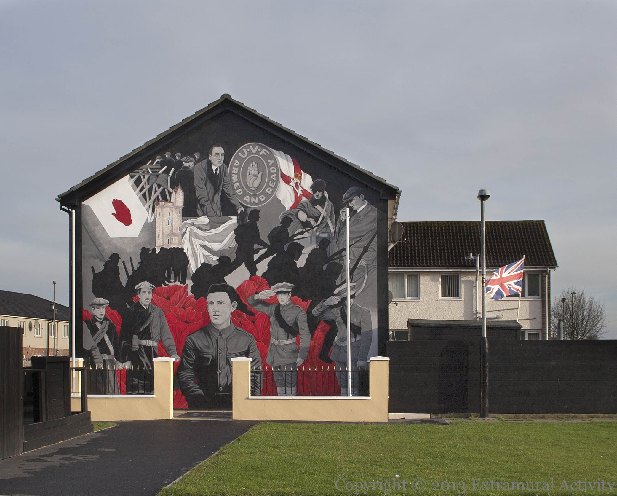 2013-12-17 NArdsRed&BlackWide+