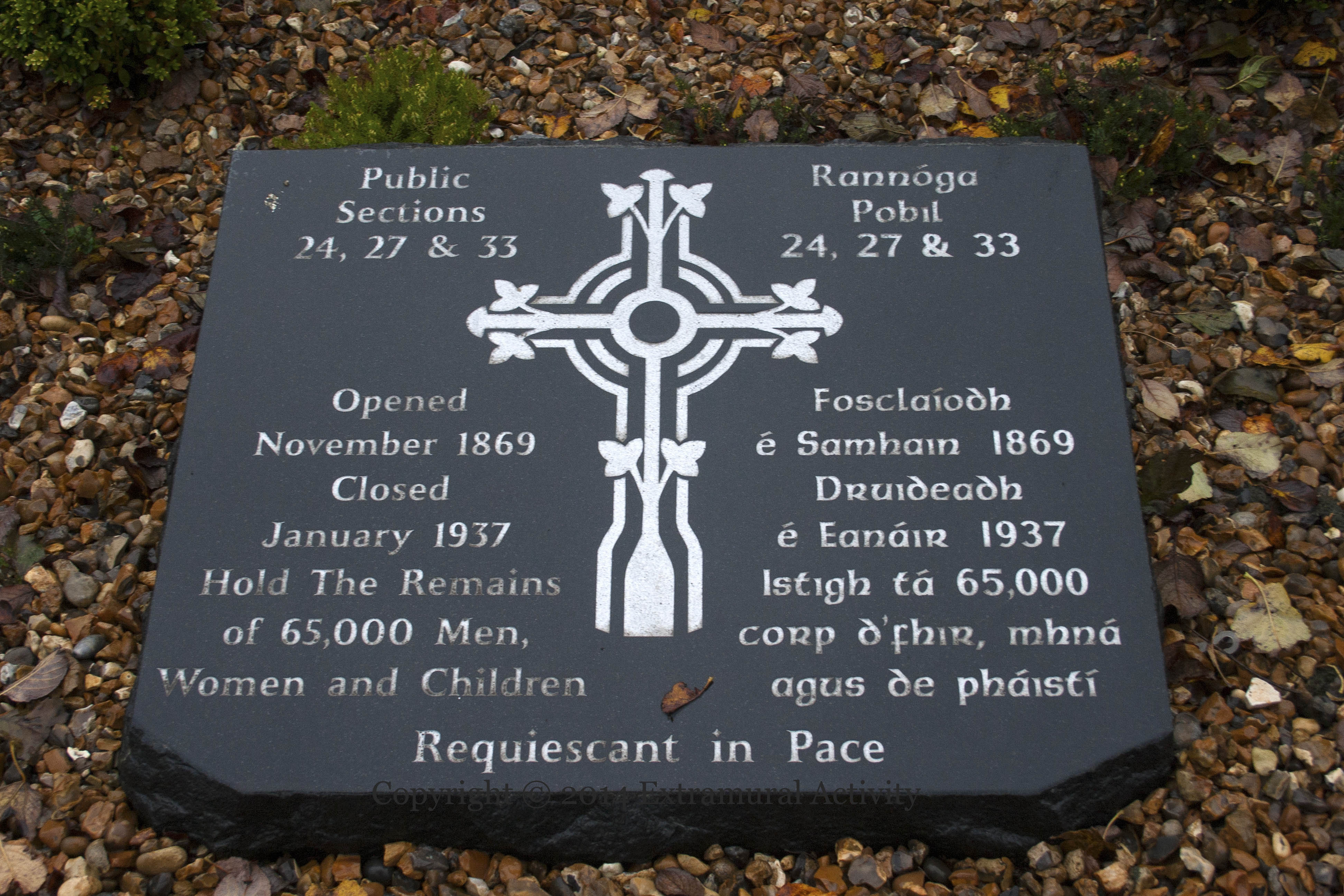 2014-11-12 PoorGravesPlaque+