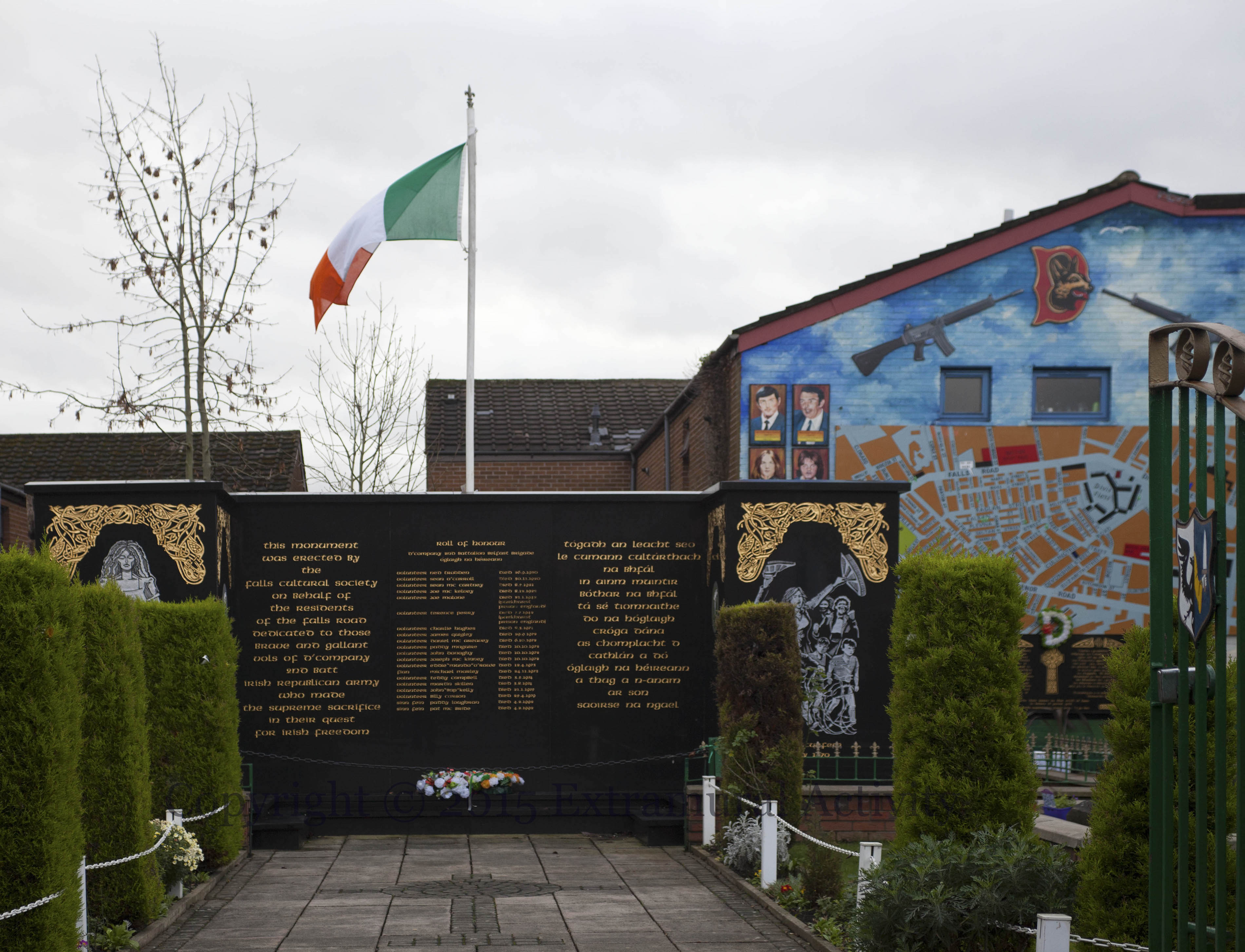 03242 2015-12-31 Divis Garden+