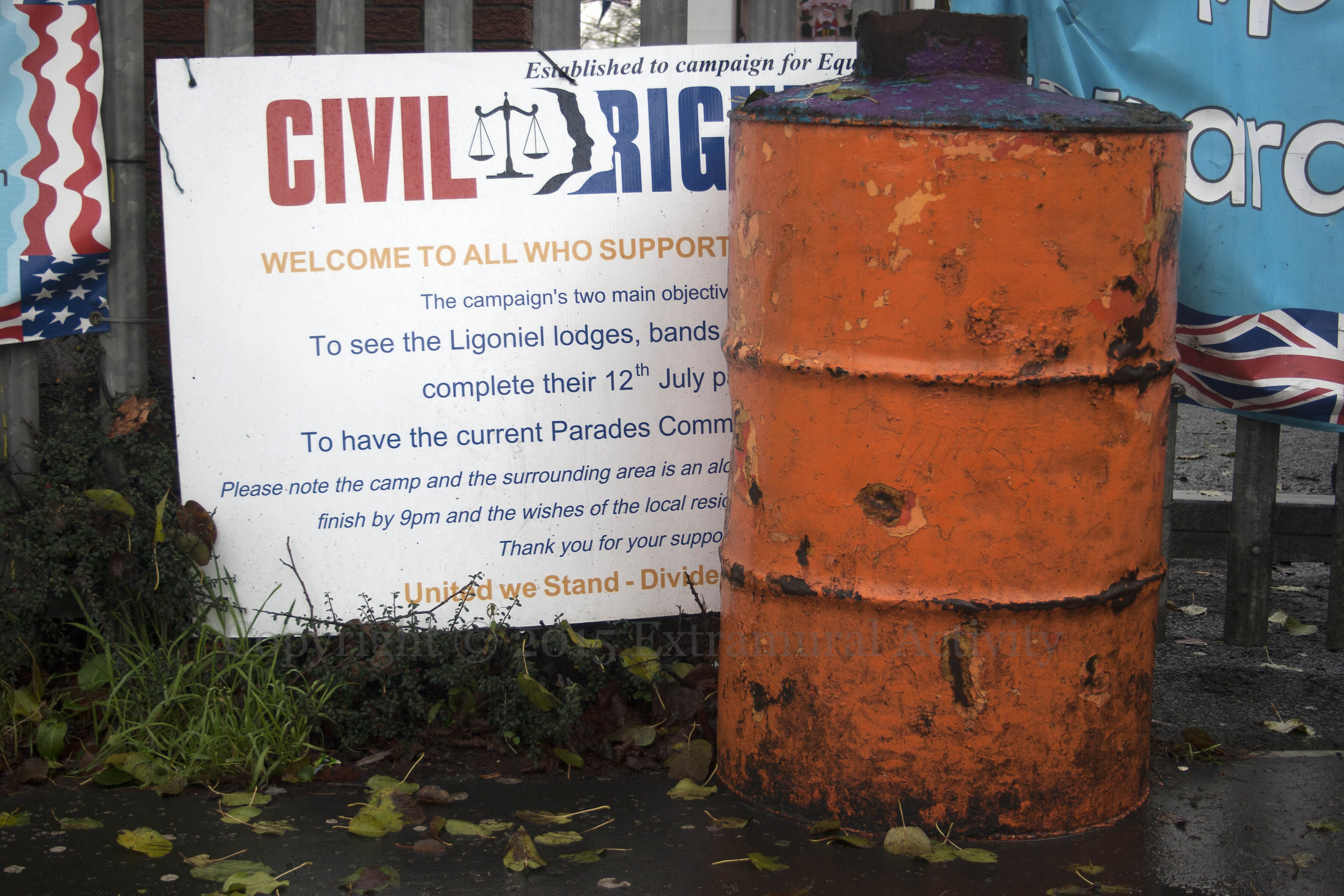 03228 2015-12-20 Orange Barrel+